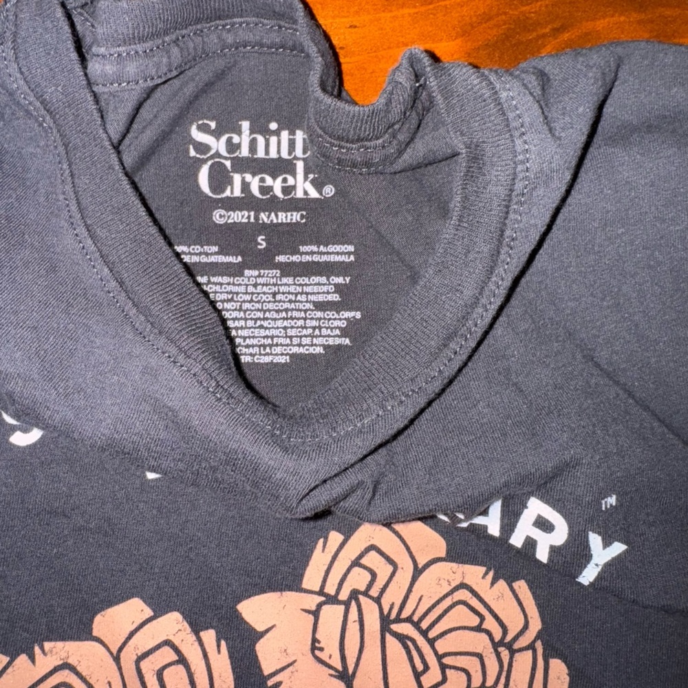 Rose Apothecary Schitt’s Creek Graphic T-Shirt - Picture 2 of 4